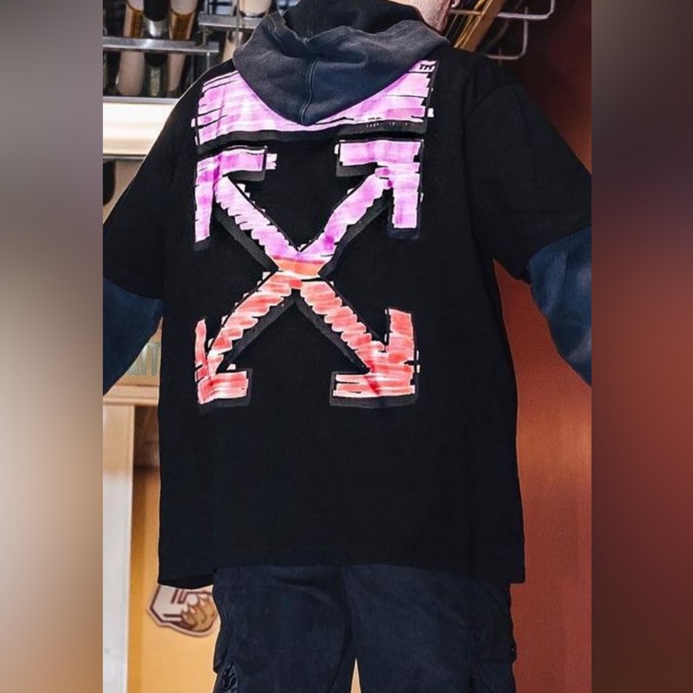 Off-white T-Shirt